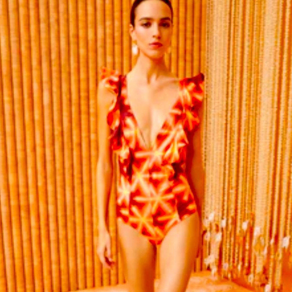 Ulla Johnson Evelina Maillot Ruffle One-Piece V Swimsuit